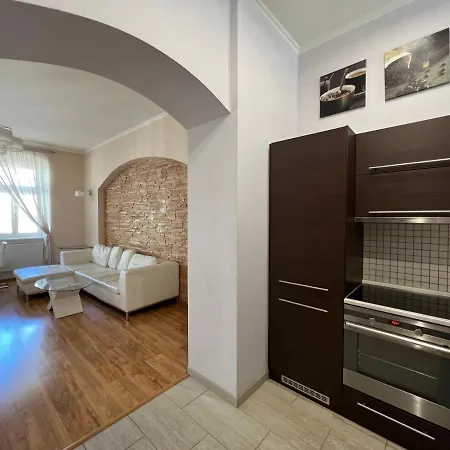 Dr. Becher Lux 60 M2 Apartment